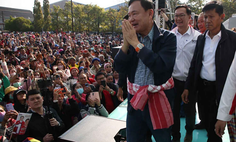 Thaksin Janji Bangun Satu Juta Rumah untuk Warga Miskin Thailand